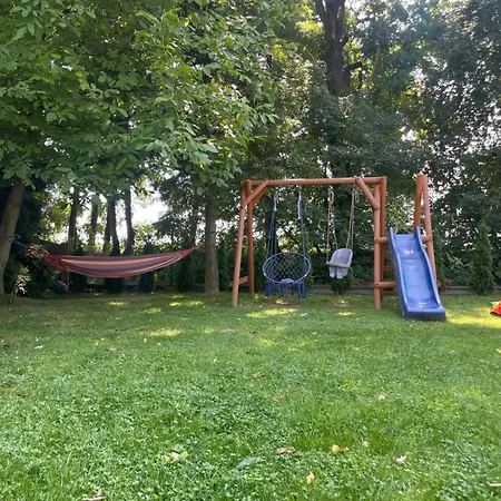 Dom wakacyjny Pod Orzechem